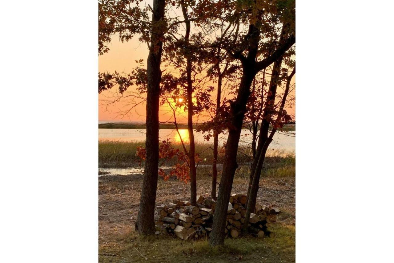 Lakeview & Wildlife Au Gres Exterior photo